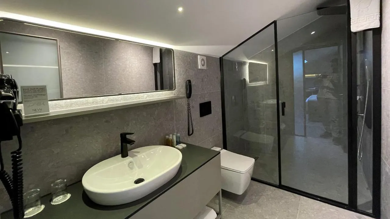Nevv Bosphorus Hotel & Suites Istambul 3*,